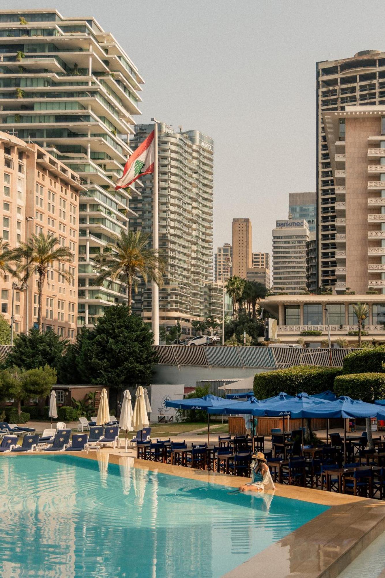 Hotel Saint Georges Beirut Al Marfa' Exterior foto